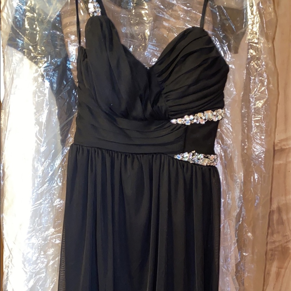 Size 1 Jodi Kristopher little black dress